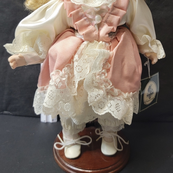 Vintage Collector's Porcelain Doll by Geppeddo 13" Collectible Doll - Picture 5 of 7